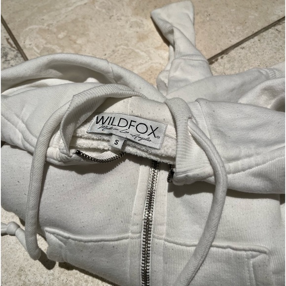 WILDFOX white cropped zip up!!!!!! - Picture 4 of 4